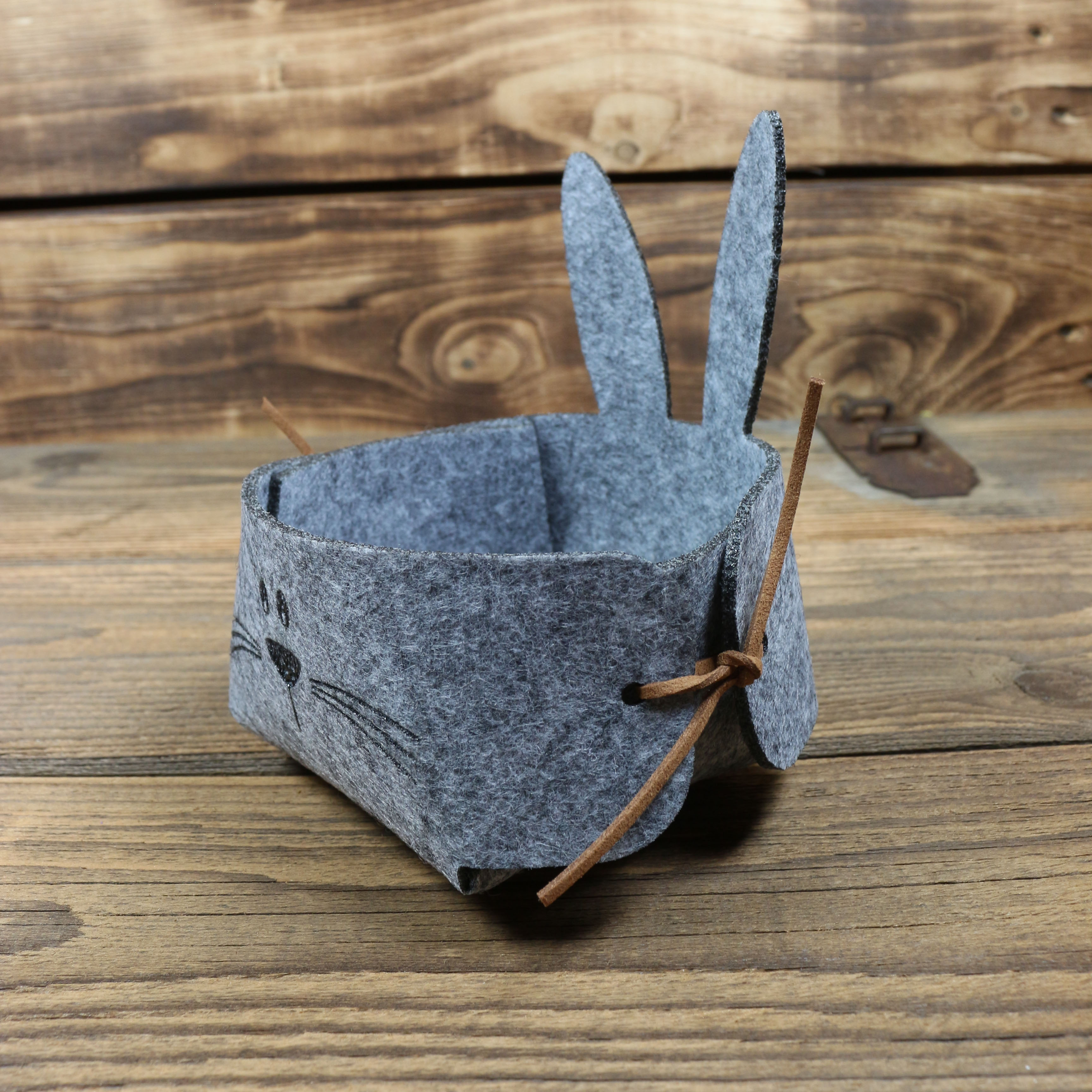 Osterkörbchen "Hase" hellgrau