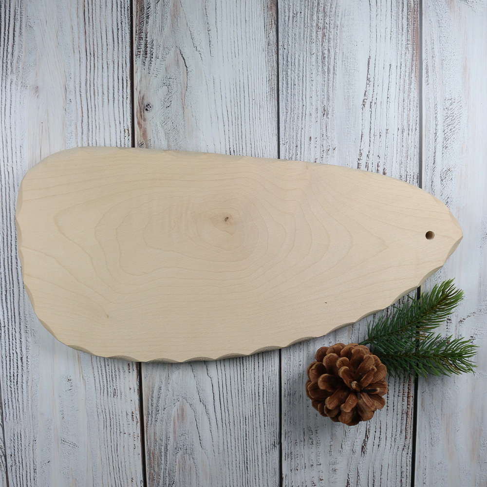 Schneidebrett in Tropfenform 